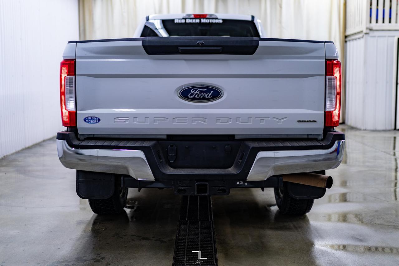 2019 Ford F-250 4x4 Super Cab XLT Longbox BCam Red Deer AB