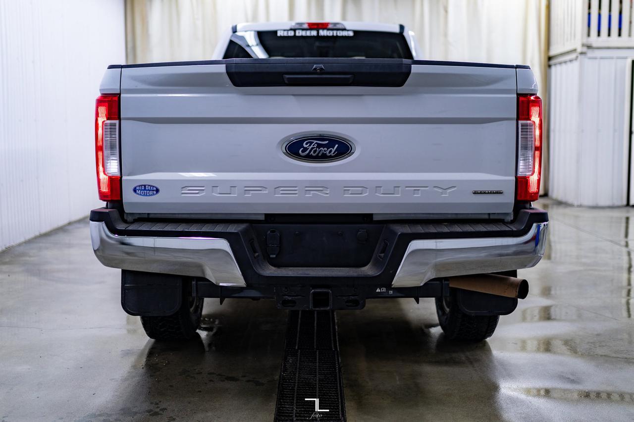 2019 Ford F-250 4x4 Super Cab XLT Longbox BCam Red Deer AB