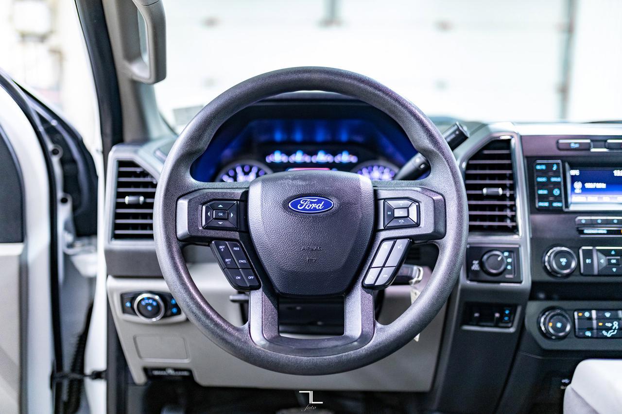 2019 Ford F-250 4x4 Super Cab XLT Longbox BCam Red Deer AB