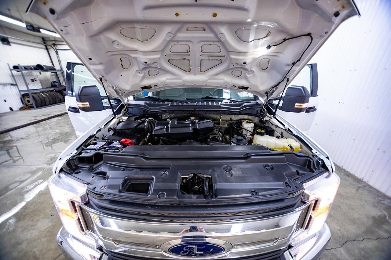 2019 Ford F-250 4x4 Super Cab XLT Longbox BCam Red Deer AB