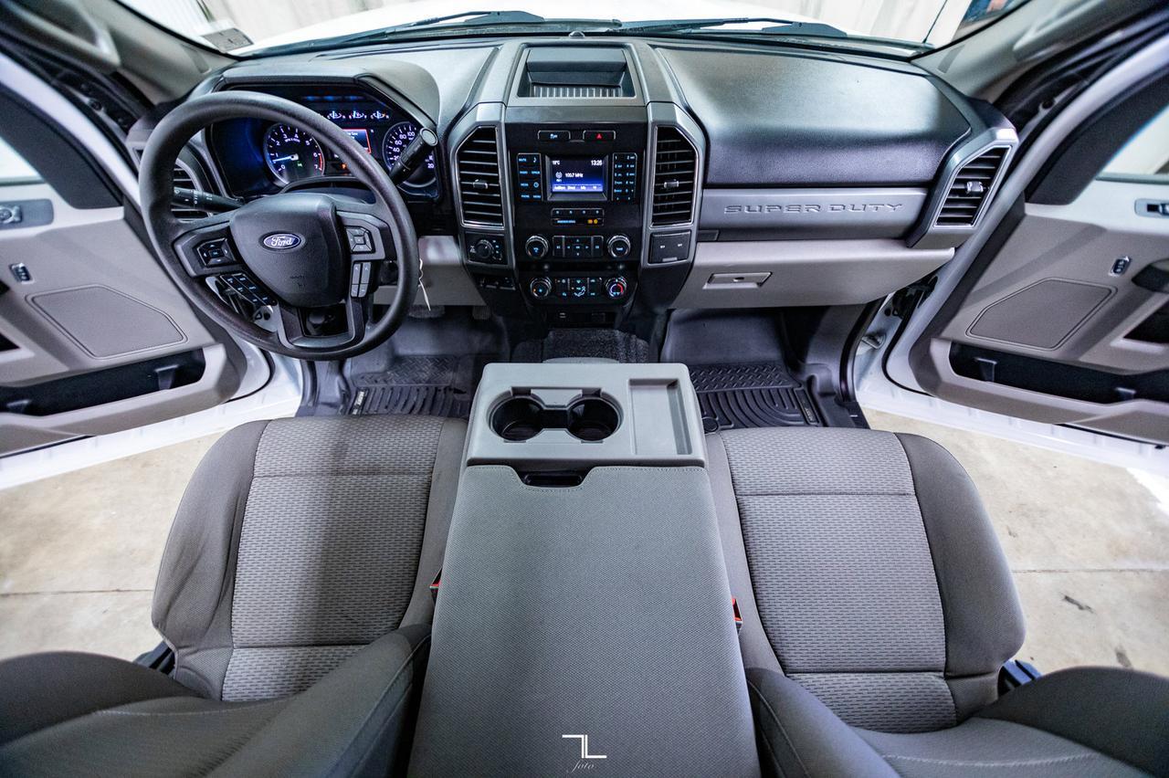 2019 Ford F-250 4x4 Super Cab XLT Longbox BCam Red Deer AB