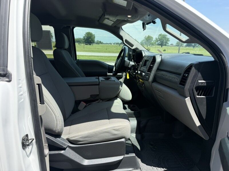 2019 Ford F-250 4x4 w/ Lift Gate 64k mi's XL Collinsville OK