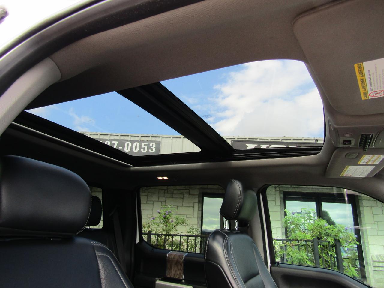 2019 Ford F-250 LARIAT 4WD Crew Cab 6.75 Box Grand Prairie TX