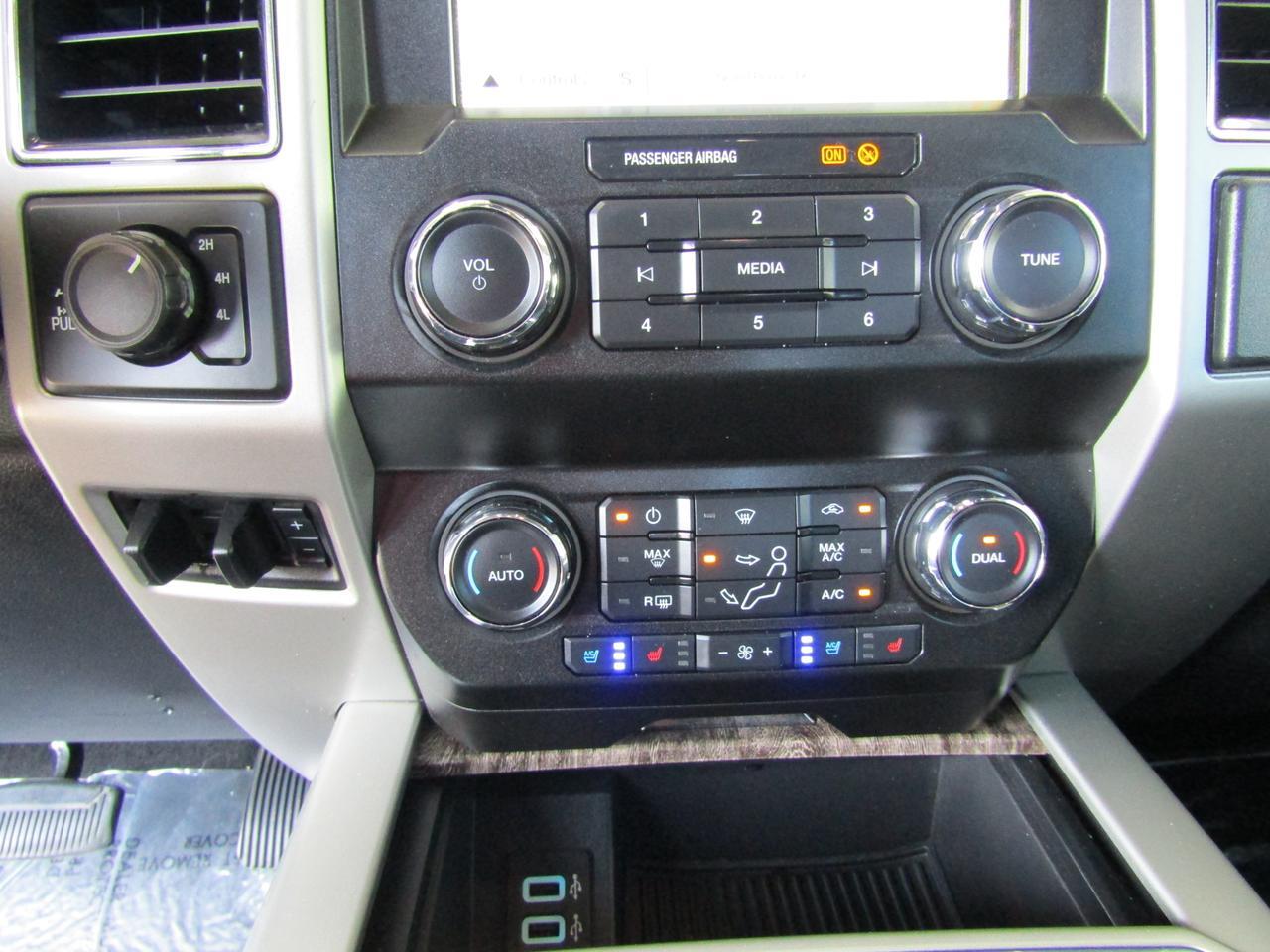 2019 Ford F-250 LARIAT 4WD Crew Cab 6.75' Box Grand Prairie TX