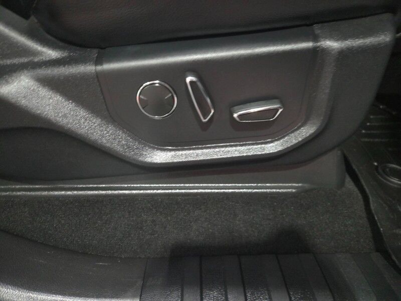 2019 Ford F-250 Lariat Black Widow Edition Lifted 6.7L Diesel NEW 37in Tires FREE WARRANTY Arlington TX