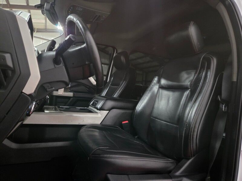 2019 Ford F-250 Lariat Lifted 4wd 6.7L Diesel GPS Camera 22in Wheels New 37in Tires FREE WARRANTY Arlington TX