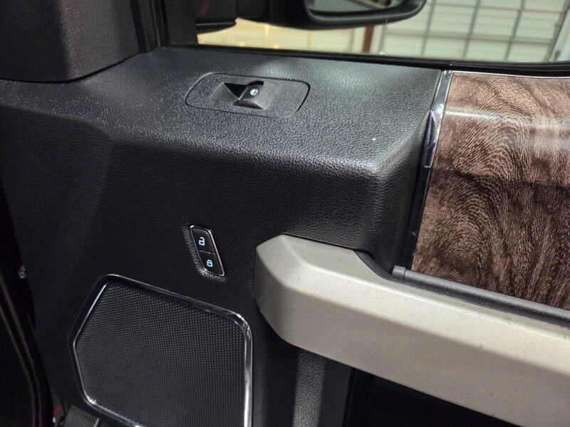 2019 Ford F-250 Lariat Ultimate 6.7L Diesel FX4 4WD GPS Camera New 35in Tires FREE WARRANTY Arlington TX