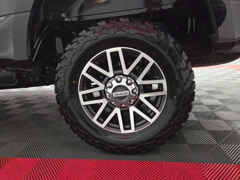 2019 Ford F-250 Lariat Ultimate 6.7L Diesel FX4 4WD GPS Camera New 35in Tires FREE WARRANTY Arlington TX