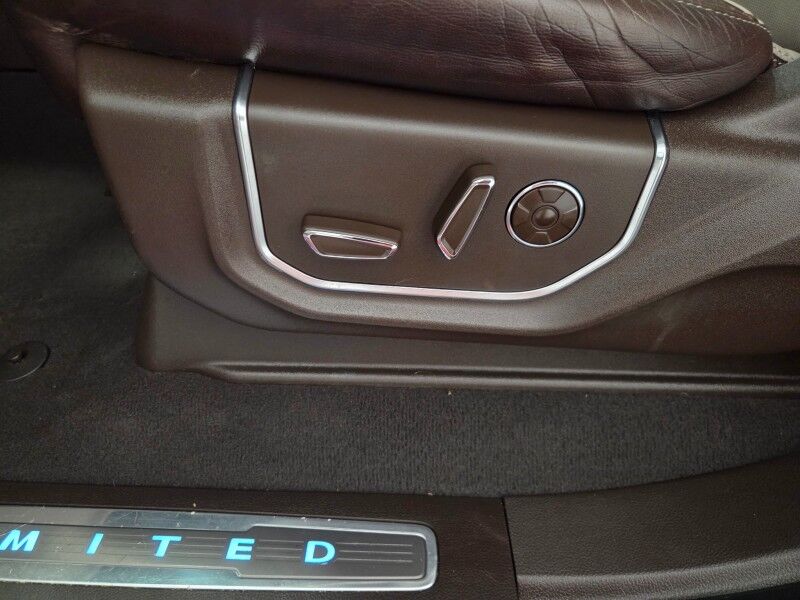 2019 Ford F-250 Limited 4WD 6.7L Diesel GPS Sunroof FREE WARRANTY Call (682)587-6288 Arlington TX