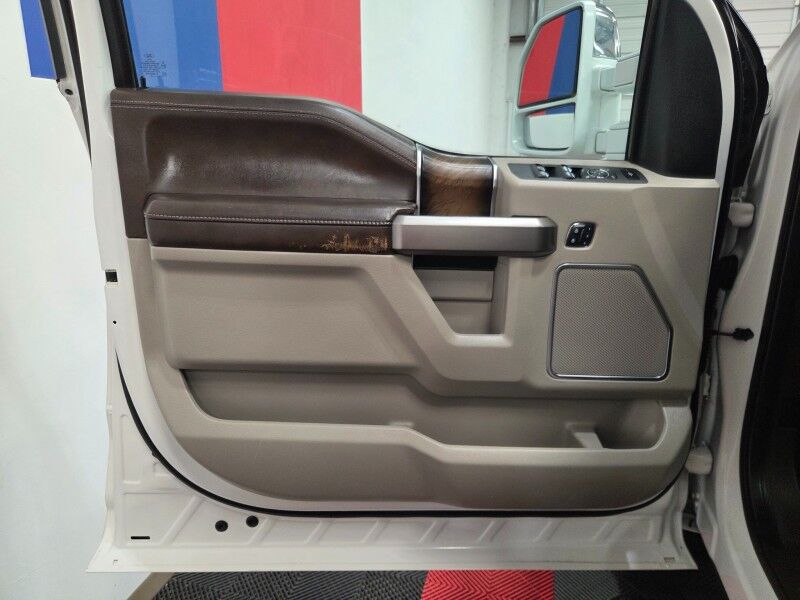 2019 Ford F-250 Limited 4WD 6.7L Diesel GPS Sunroof FREE WARRANTY Call (682)587-6288 Arlington TX