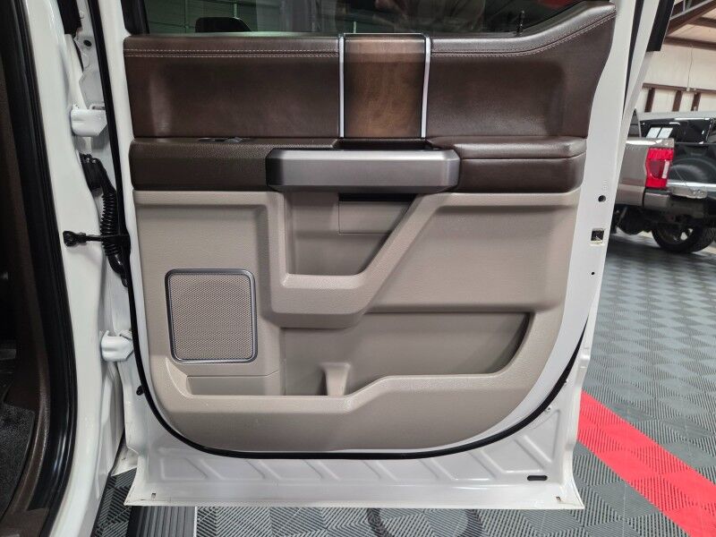 2019 Ford F-250 Limited RC Lift 4WD GPS 22in Wheels 37in FREE WARRANTY Call (682)587-6288 Arlington TX