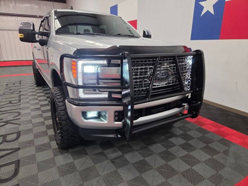 2019 Ford F-250 Platinum Ultimate 6.7L Diesel Sunroof Camera Ready Lift 35in Nitto Tires FREE WARRANTY Arlington TX