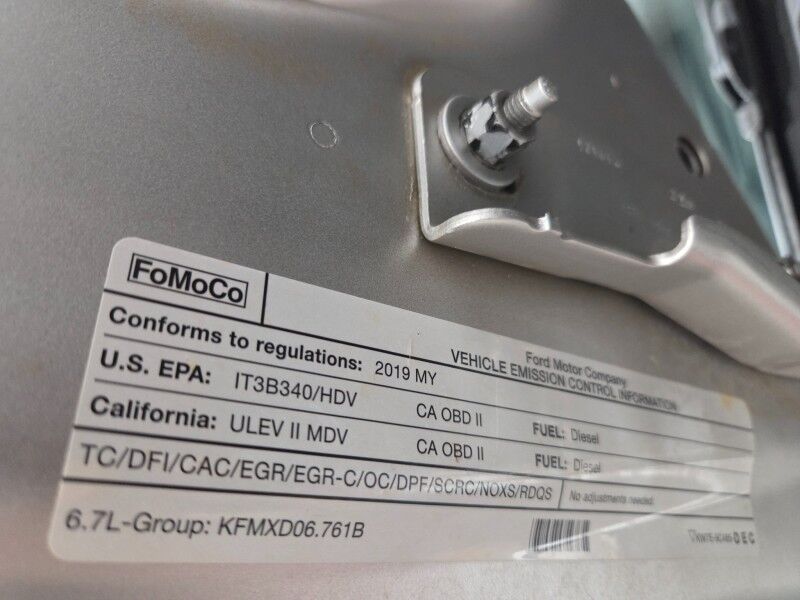 2019 Ford F-250 Platinum Ultimate 6.7L Diesel Sunroof Camera Ready Lift 35in Nitto Tires FREE WARRANTY Arlington TX