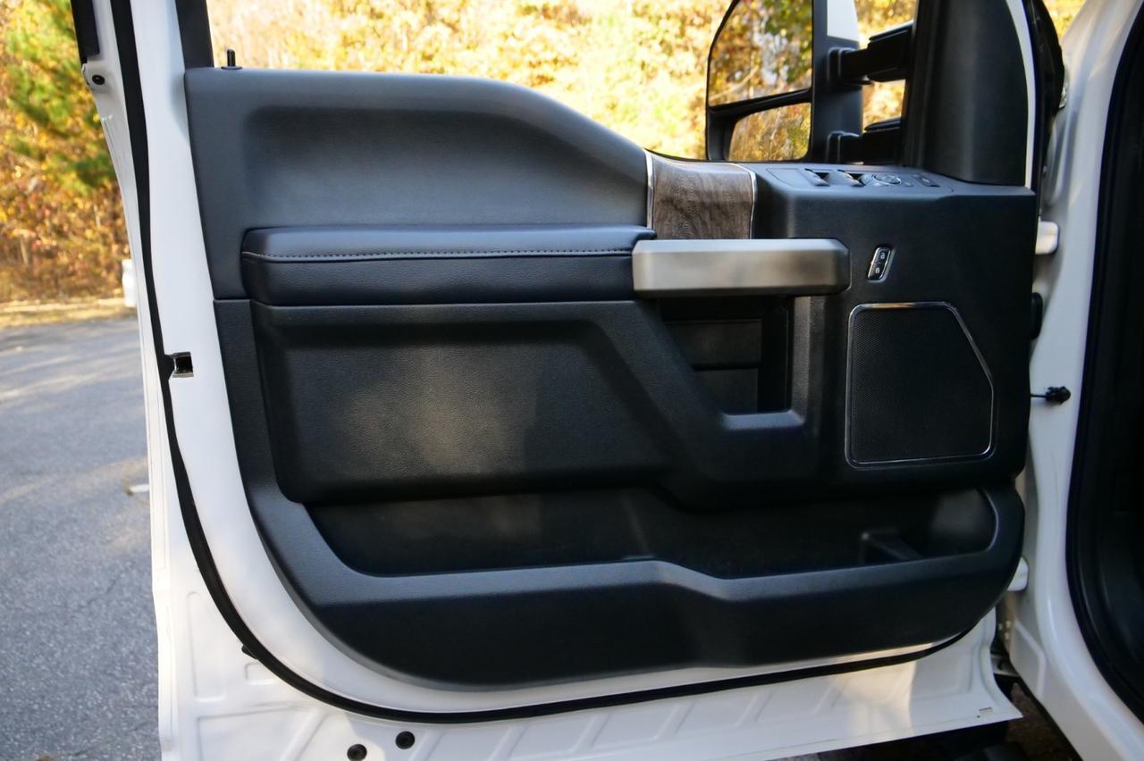 2019 Ford F-250SD LARIAT 4X4 / B&O Audio / Tailgate Step / NAV! Lincolnton NC