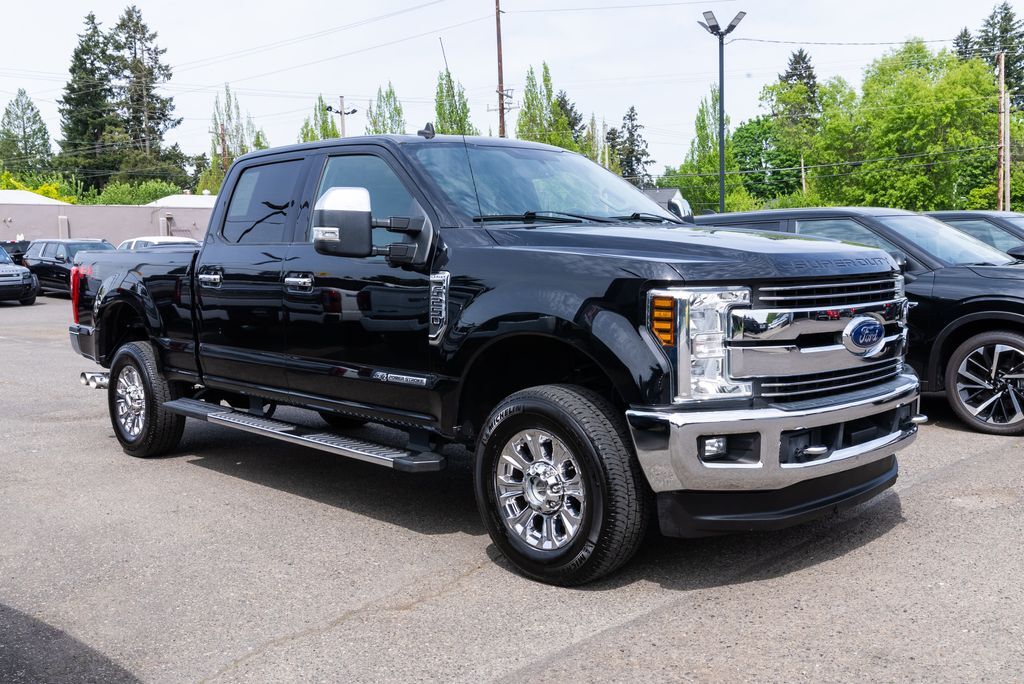 2019 Ford F-250SD Lariat
