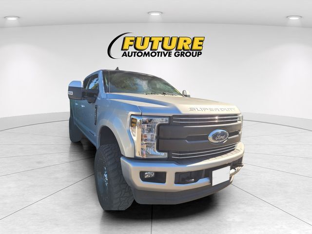 2019 Ford F-250SD Lariat