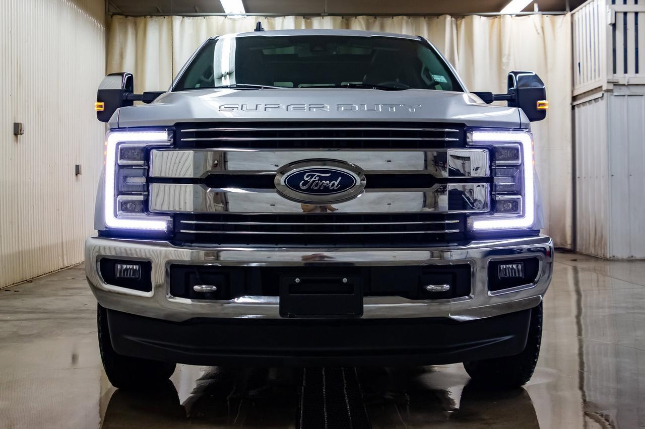 2019 Ford F-350 4x4 Crew Cab Lariat FX4 Diesel Leather Roof Nav BCam Red Deer AB