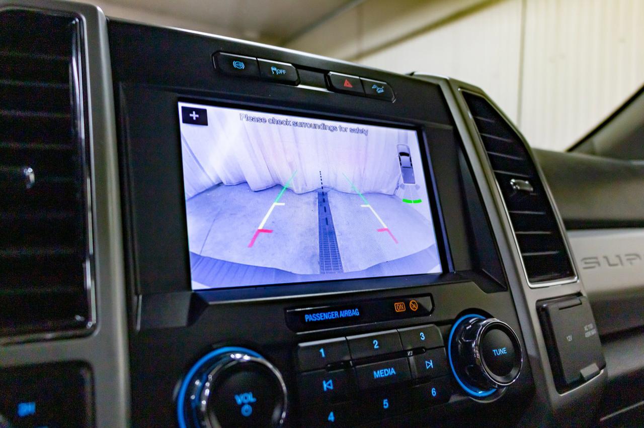 2019 Ford F-350 4x4 Crew Cab Lariat FX4 Diesel Leather Roof Nav BCam Red Deer AB