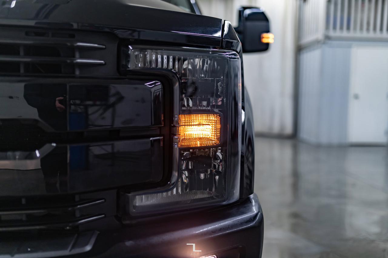 2019 Ford F-350 4x4 Crew Cab Lariat FX4 Diesel Leather Roof Nav Red Deer AB