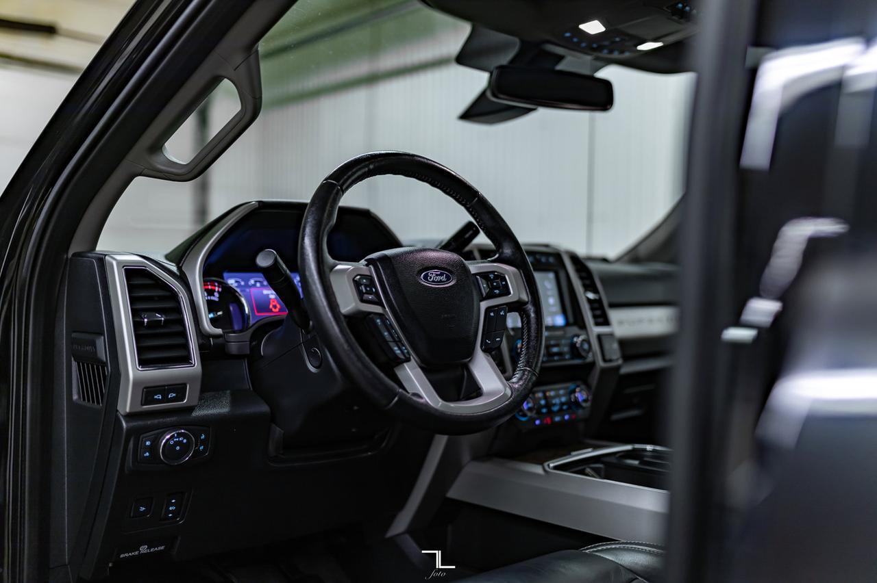 2019 Ford F-350 4x4 Crew Cab Lariat FX4 Diesel Leather Roof Nav Red Deer AB