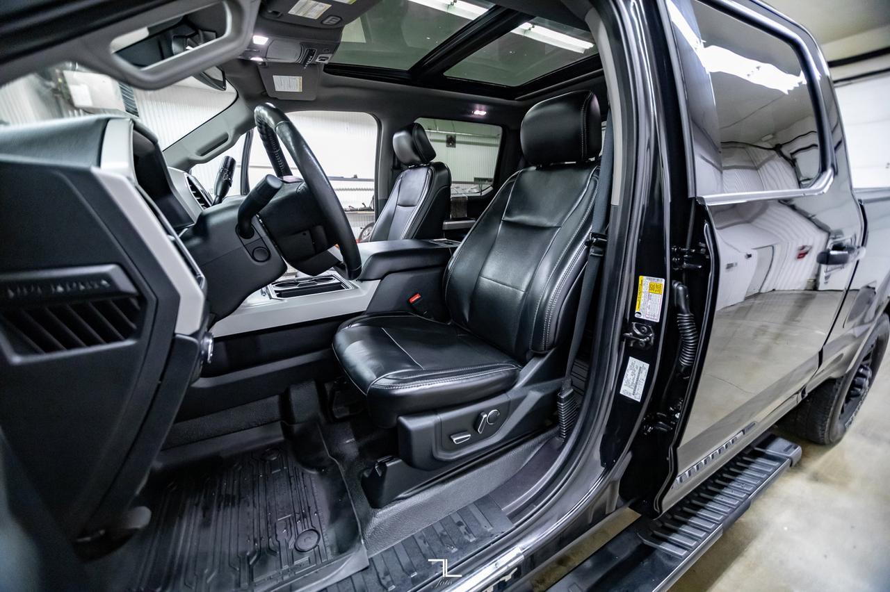 2019 Ford F-350 4x4 Crew Cab Lariat FX4 Diesel Leather Roof Nav Red Deer AB