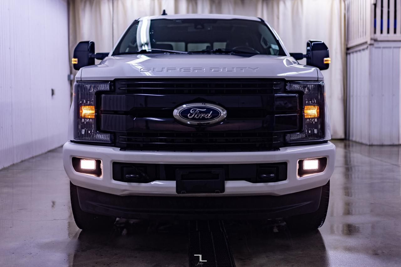 2019 Ford F-350 4x4 Crew Cab Lariat FX4 Diesel Leather Roof Nav Red Deer AB