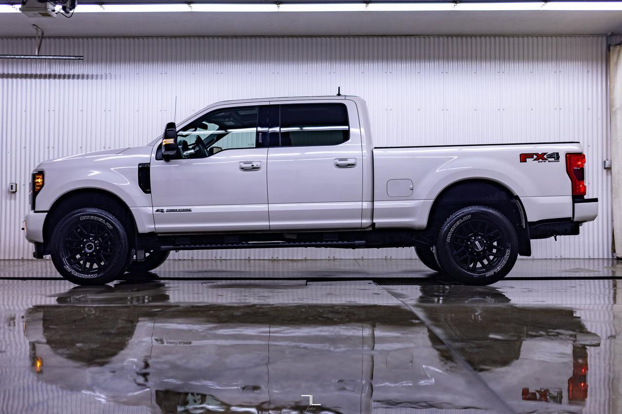 2019 Ford F-350 4x4 Crew Cab Lariat FX4 Diesel Leather Roof Nav Red Deer AB