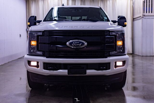 2019 Ford F-350 4x4 Crew Cab Lariat FX4 Diesel Leather Roof Nav Red Deer AB