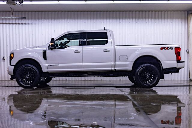 2019 Ford F-350 4x4 Crew Cab Lariat FX4 Diesel Leather Roof Nav Red Deer AB