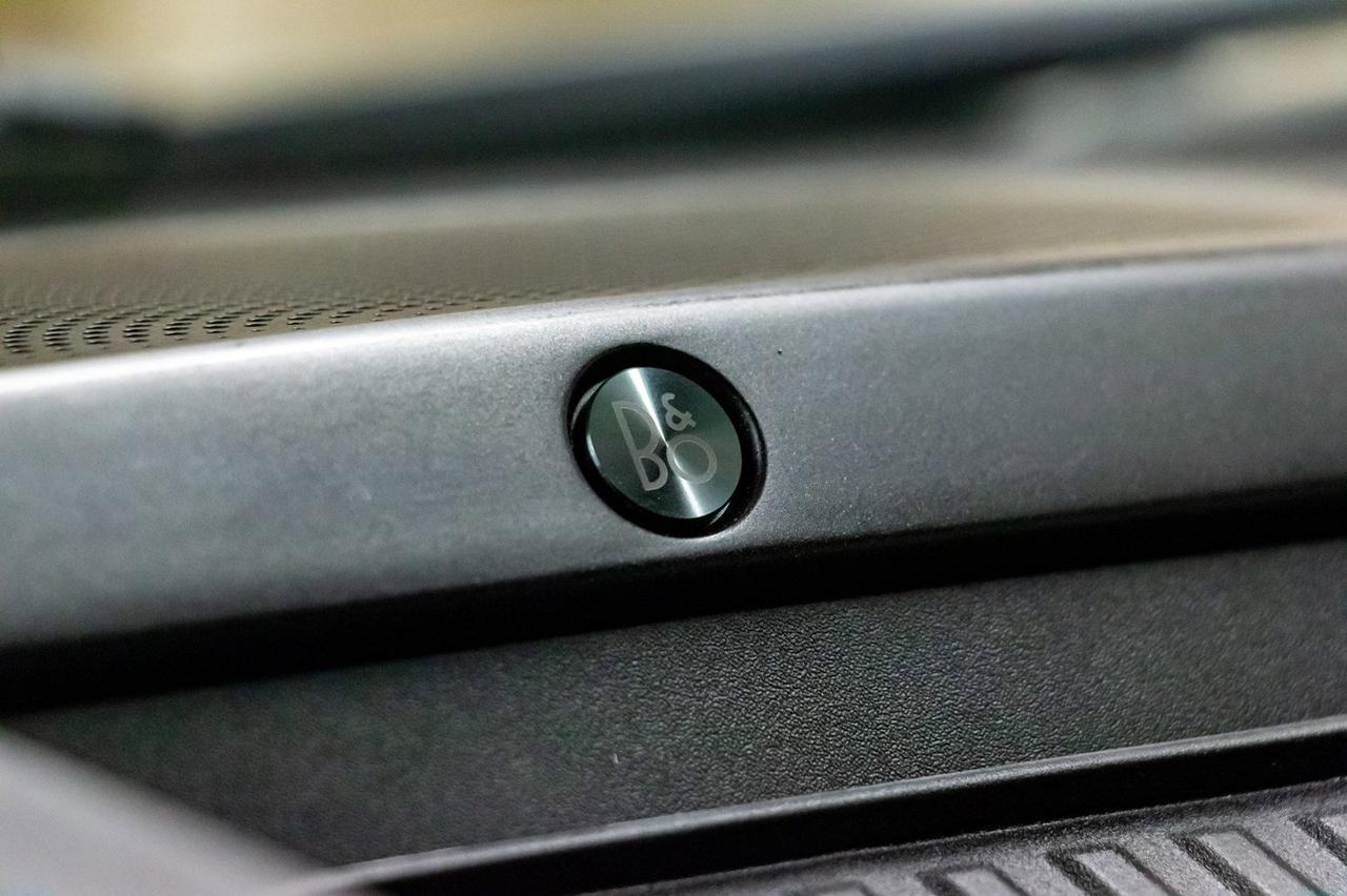 2019 Ford F-350 4x4 Crew Cab Lariat Leather Nav BCam Red Deer AB