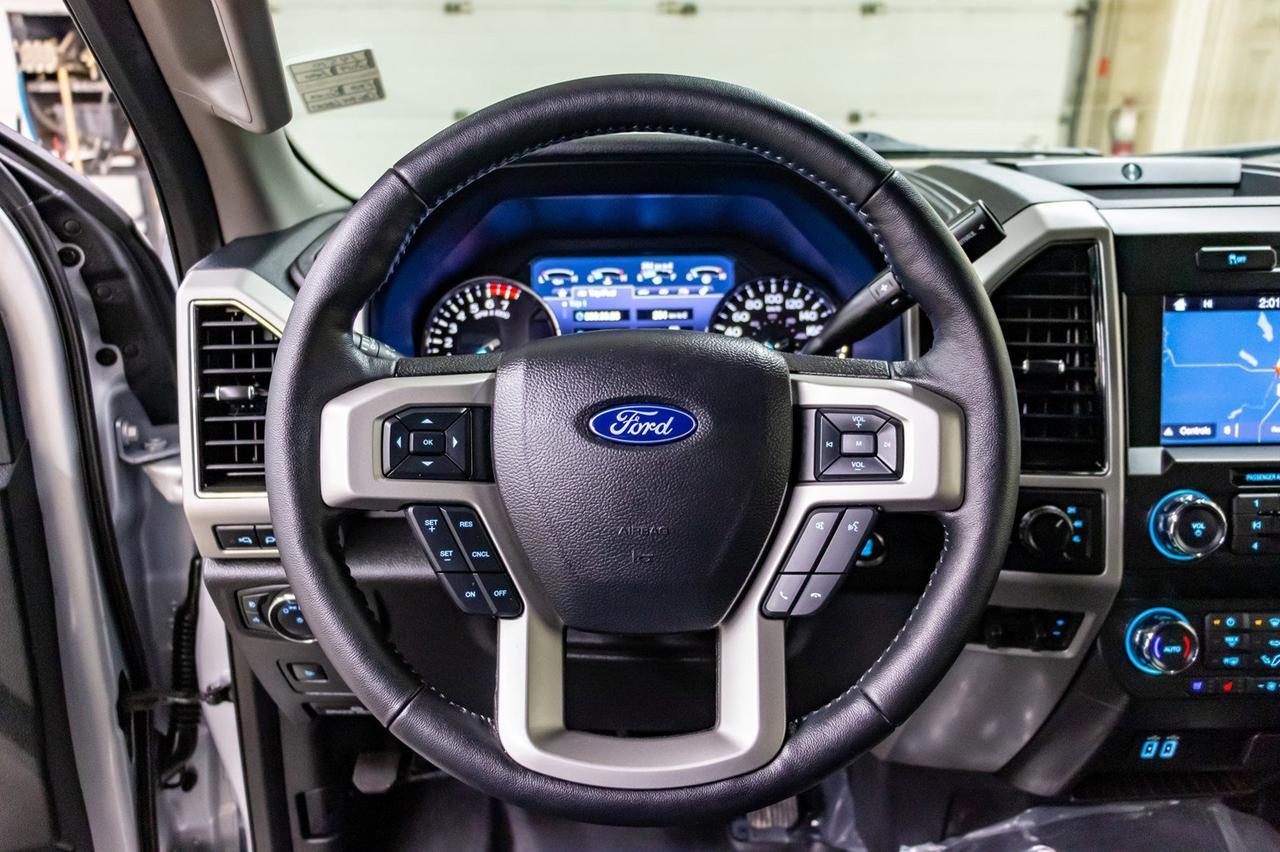 2019 Ford F-350 4x4 Crew Cab Lariat Leather Nav BCam Red Deer AB