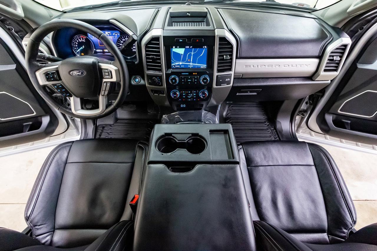 2019 Ford F-350 4x4 Crew Cab Lariat Leather Nav BCam Red Deer AB