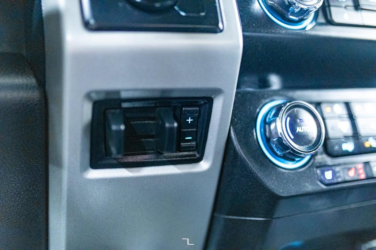 2019 Ford F-350 4x4 Crew Cab Lariat Longbox Diesel Leather BCam Red Deer AB