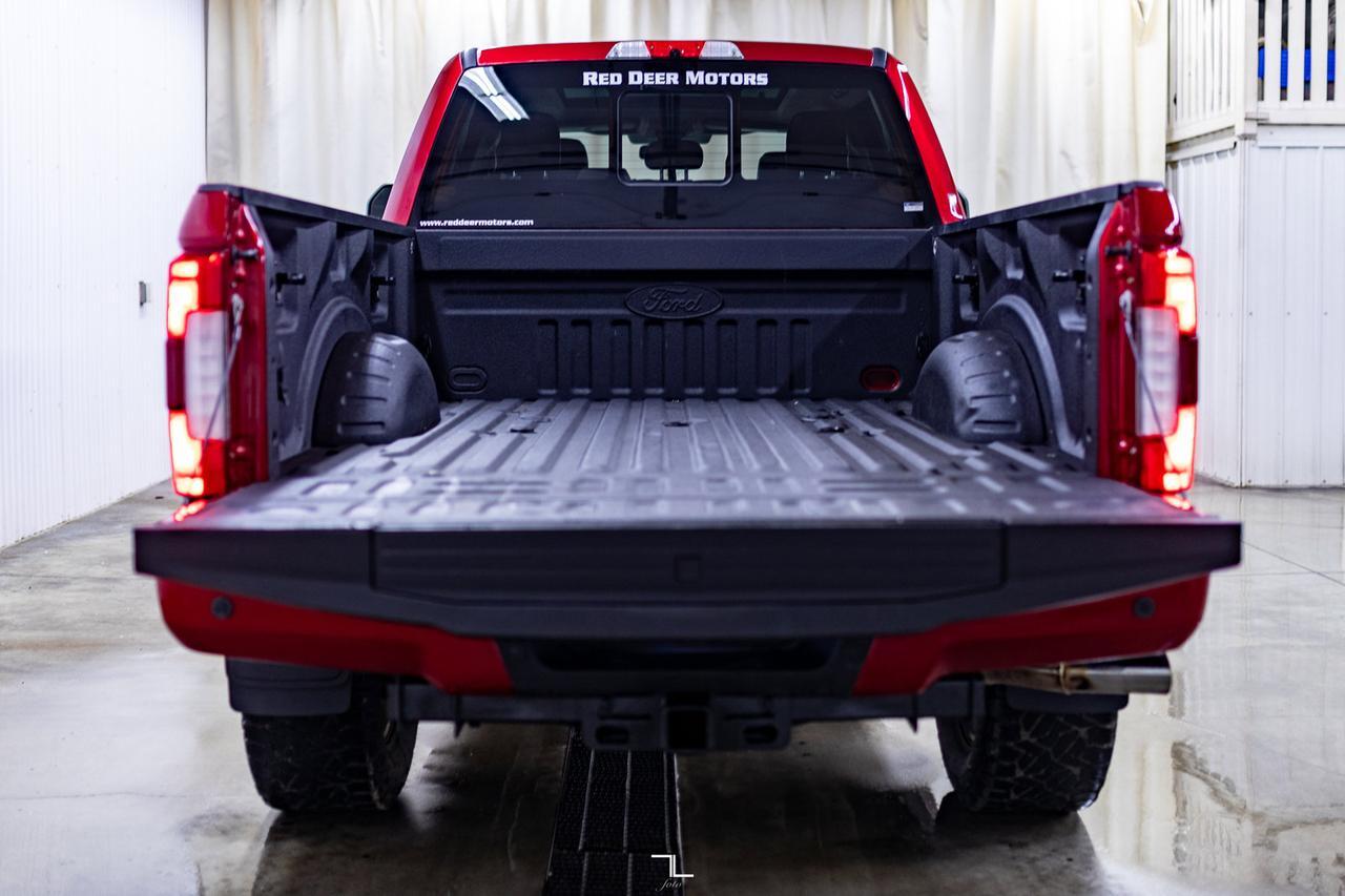 2019 Ford F-350 4x4 Crew Cab Limited Diesel Leather Roof Nav 4" Lift Red Deer AB