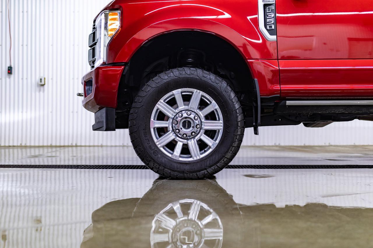2019 Ford F-350 4x4 Crew Cab Limited Diesel Leather Roof Nav 4" Lift Red Deer AB