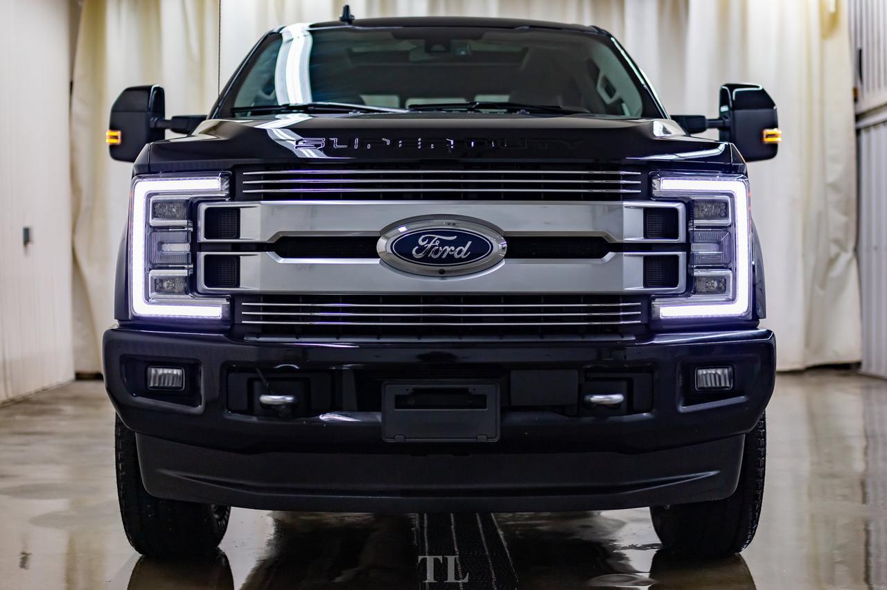 2019 Ford F-350 4x4 Crew Cab Limited Diesel Leather Roof Nav BCam Red Deer AB