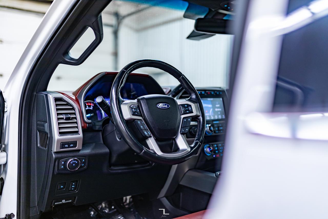 2019 Ford F-350 4x4 Crew Cab Platinum Diesel Dually Leather Roof Nav Red Deer AB