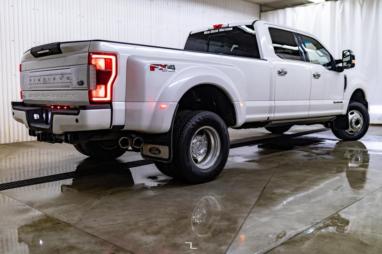 2019 Ford F-350 4x4 Crew Cab Platinum Diesel Dually Leather Roof Nav Red Deer AB