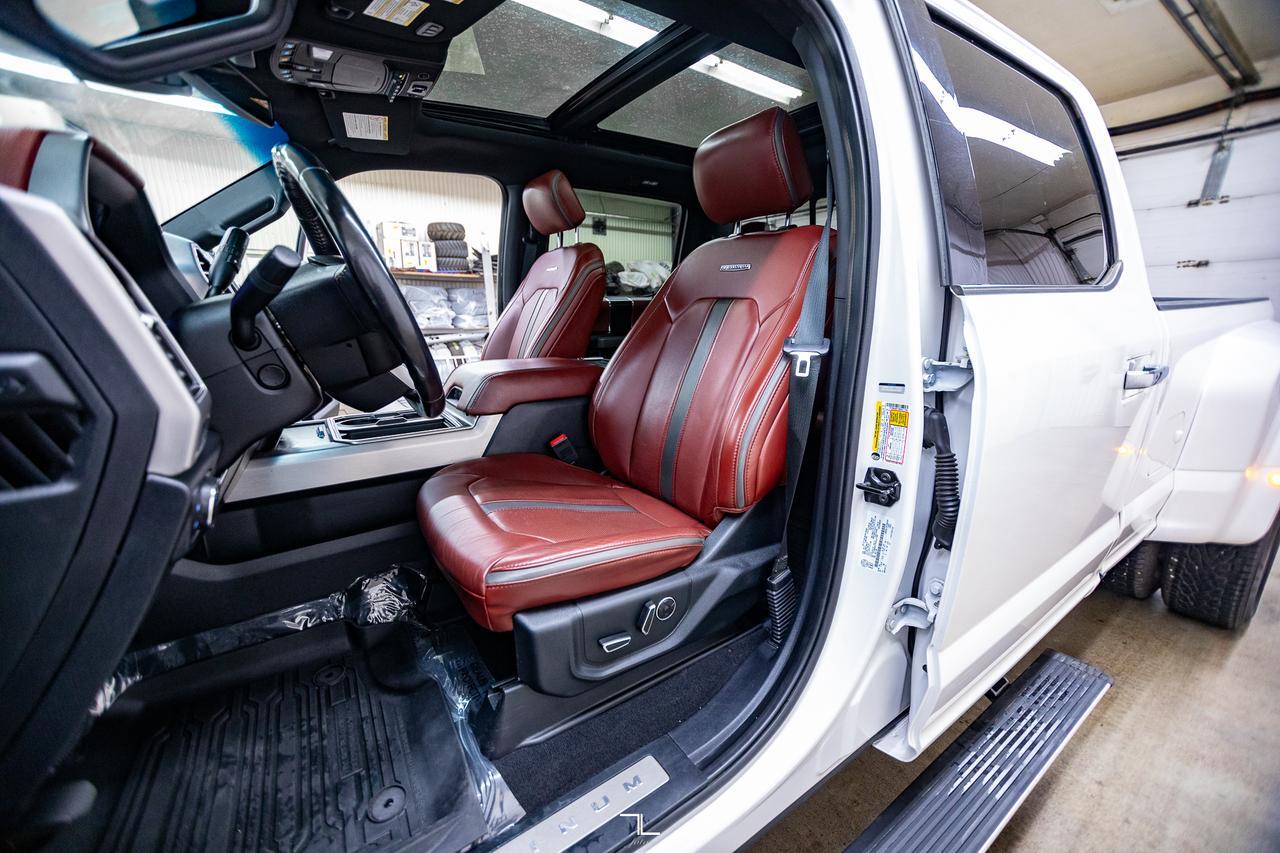 2019 Ford F-350 4x4 Crew Cab Platinum Diesel Dually Leather Roof Nav Red Deer AB