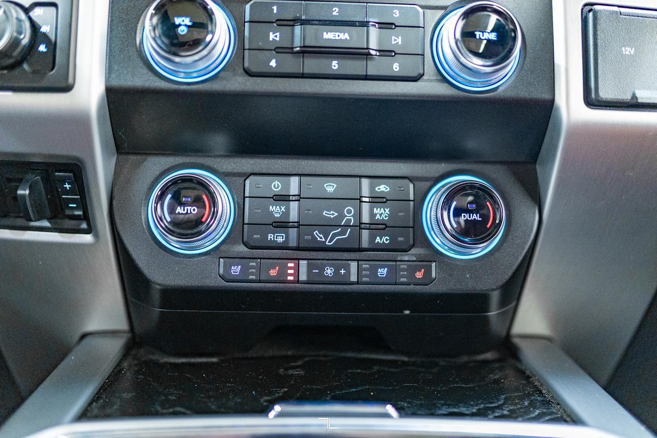 2019 Ford F-350 4x4 Crew Cab Platinum Diesel Dually Leather Roof Nav Red Deer AB