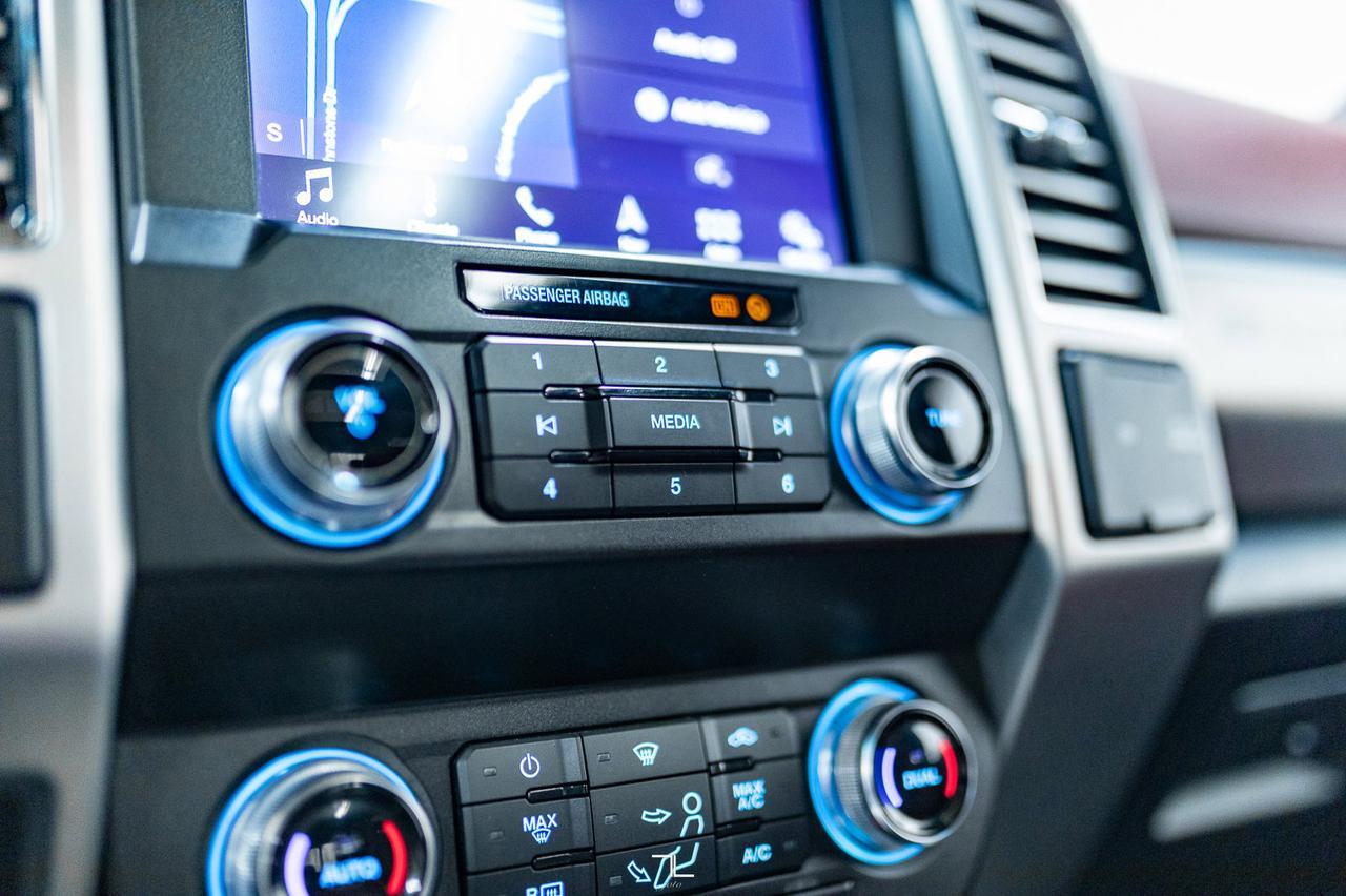 2019 Ford F-350 4x4 Crew Cab Platinum Diesel Dually Leather Roof Nav Red Deer AB