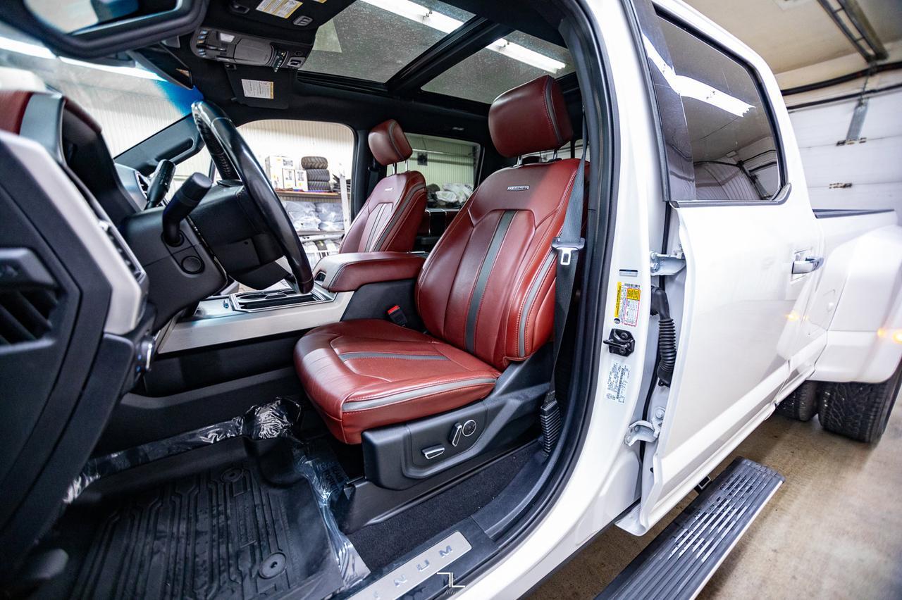 2019 Ford F-350 4x4 Crew Cab Platinum Diesel Dually Leather Roof Nav Red Deer AB