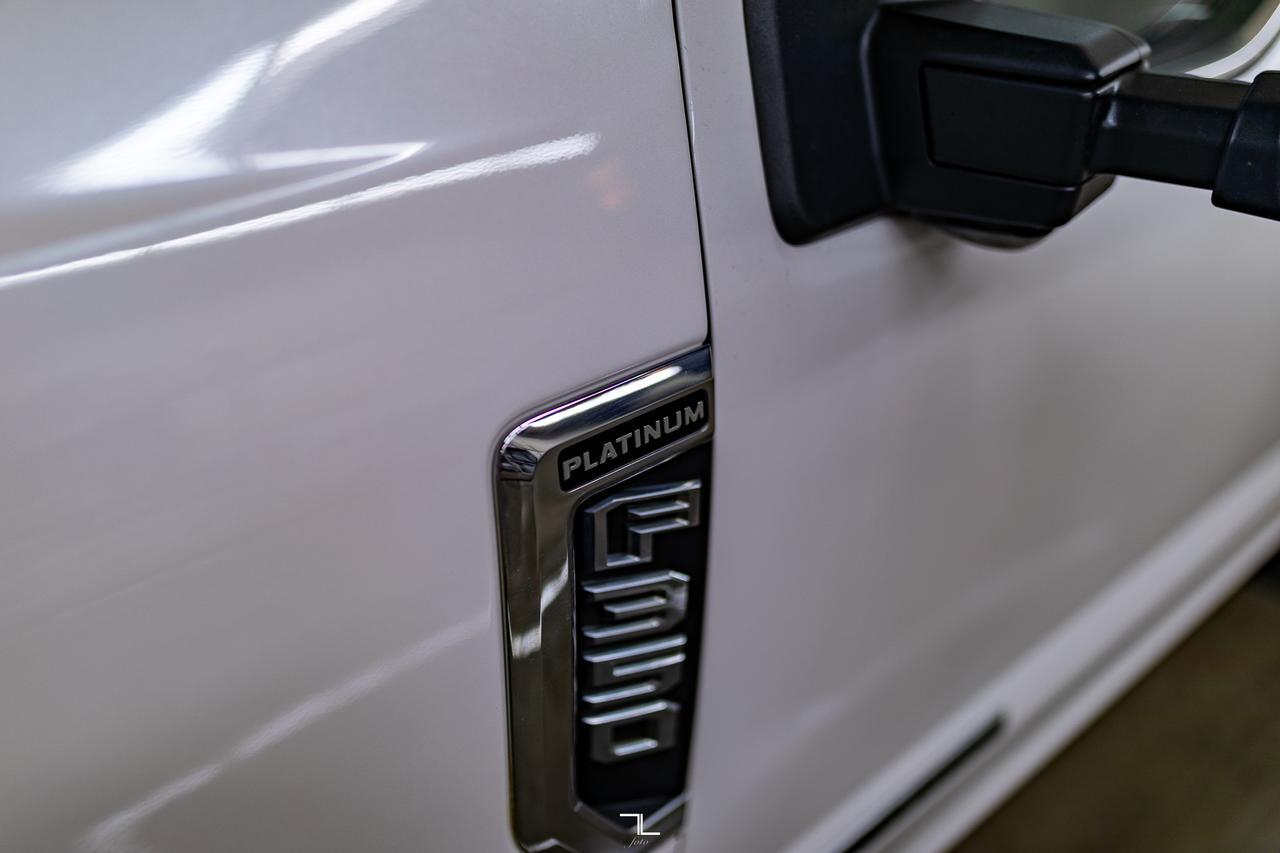 2019 Ford F-350 4x4 Crew Cab Platinum Diesel Dually Leather Roof Nav Red Deer AB