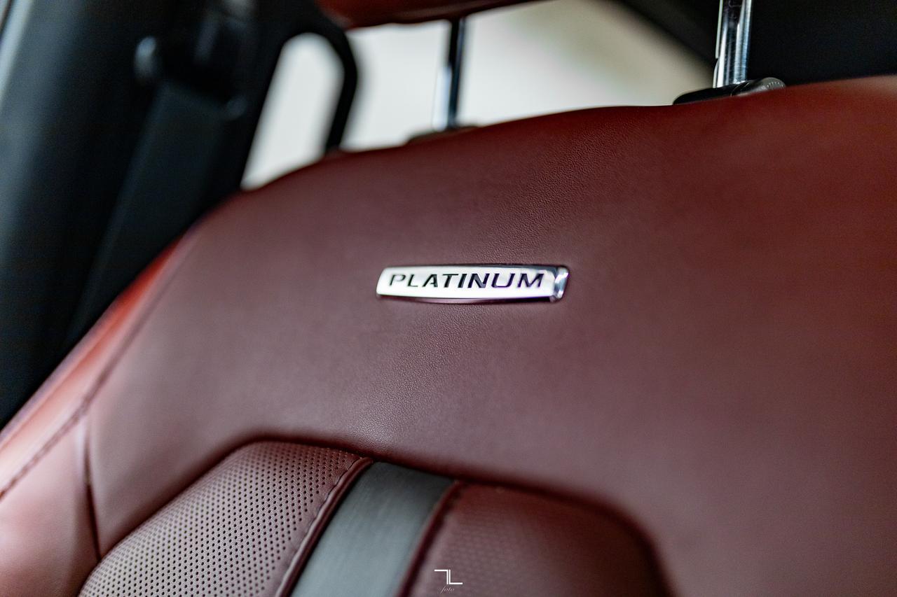 2019 Ford F-350 4x4 Crew Cab Platinum Diesel Dually Leather Roof Nav Red Deer AB