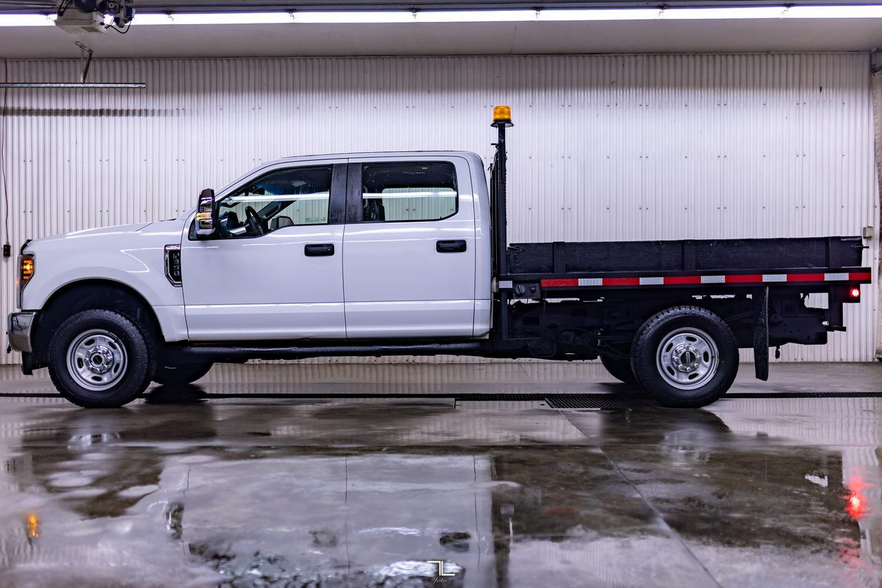 2019 Ford F-350 4x4 Crew Cab XL Deck Red Deer AB