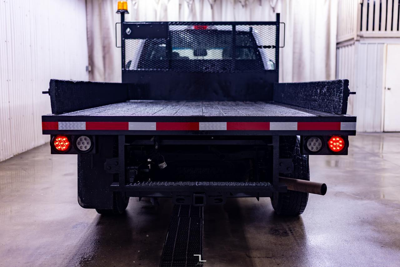 2019 Ford F-350 4x4 Crew Cab XL Deck Red Deer AB