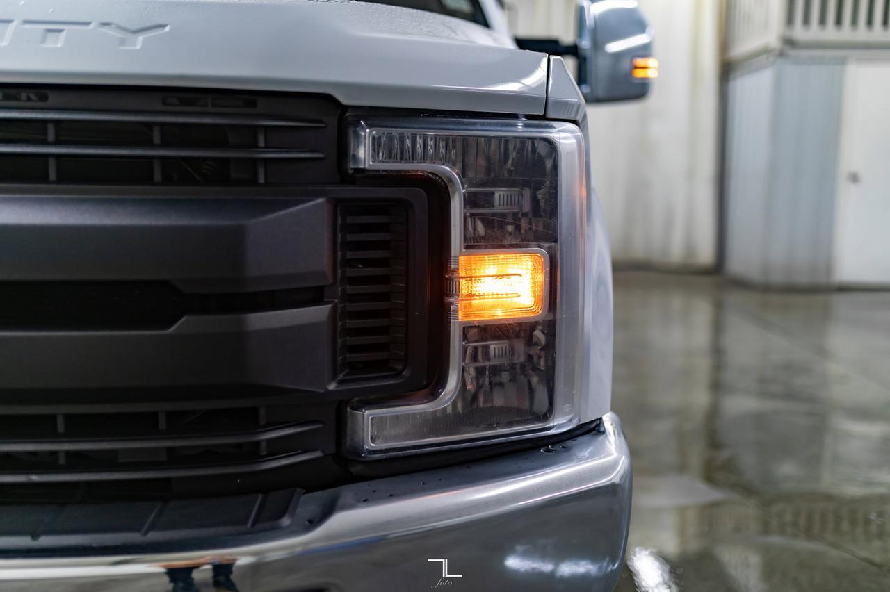 2019 Ford F-350 4x4 Crew Cab XL Deck Red Deer AB