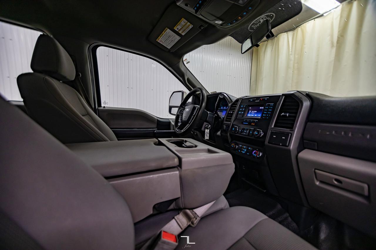 2019 Ford F-350 4x4 Crew Cab XL Deck Red Deer AB