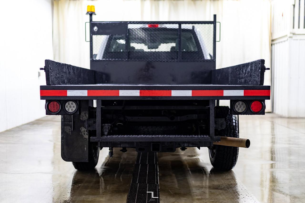 2019 Ford F-350 4x4 Crew Cab XL Deck Red Deer AB