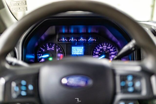 2019 Ford F-350 4x4 Crew Cab XL Deck Red Deer AB